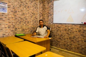 قاعة دروس قانون المرور